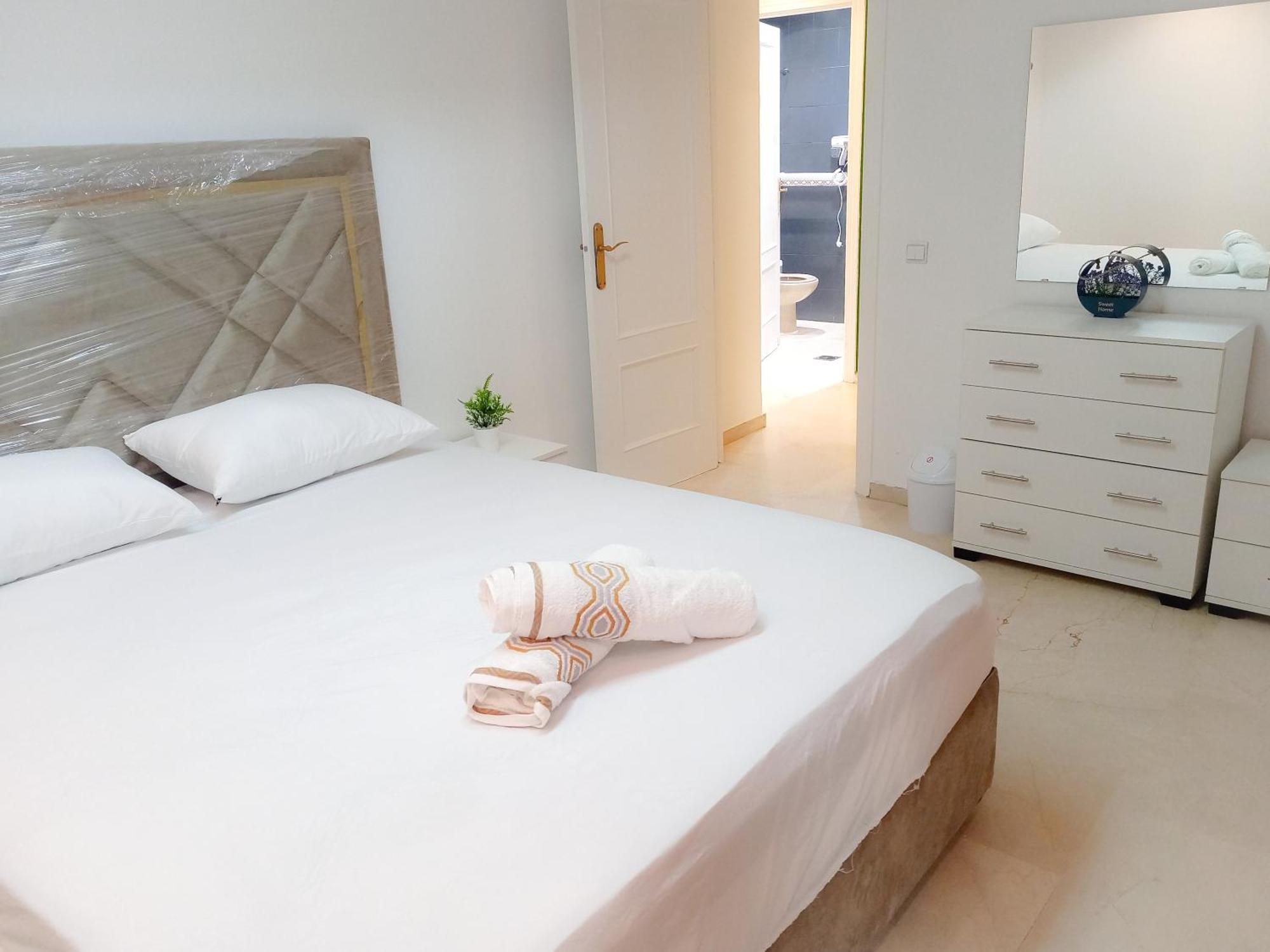 Amazing Appartement Au Centre Ville En Face Hilton & Gare Train De Tgv De Tanger 2N Ngoại thất bức ảnh