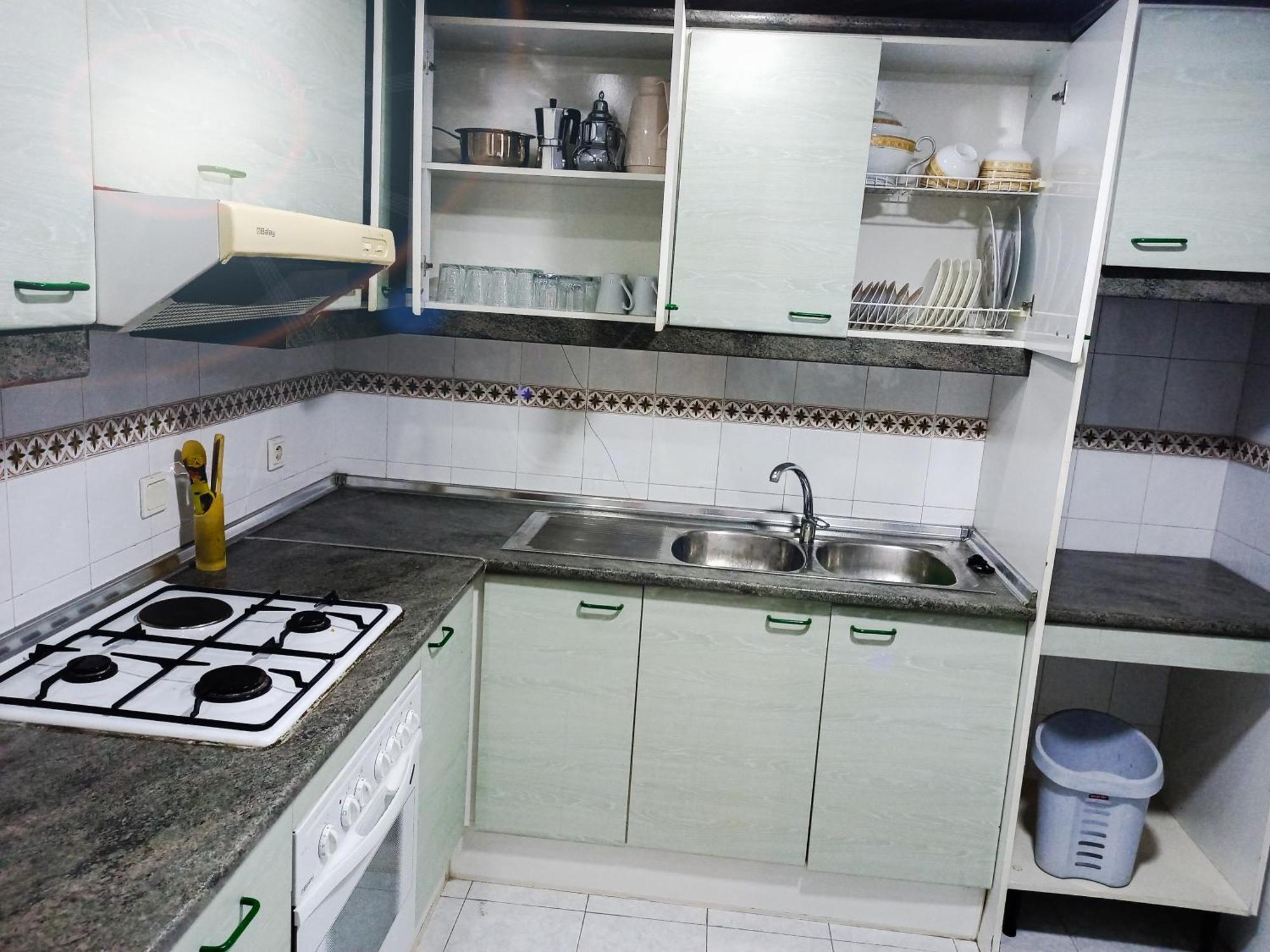 Amazing Appartement Au Centre Ville En Face Hilton & Gare Train De Tgv De Tanger 2N Ngoại thất bức ảnh